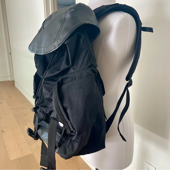 Y-3 Backpack - Picture 4 of 8